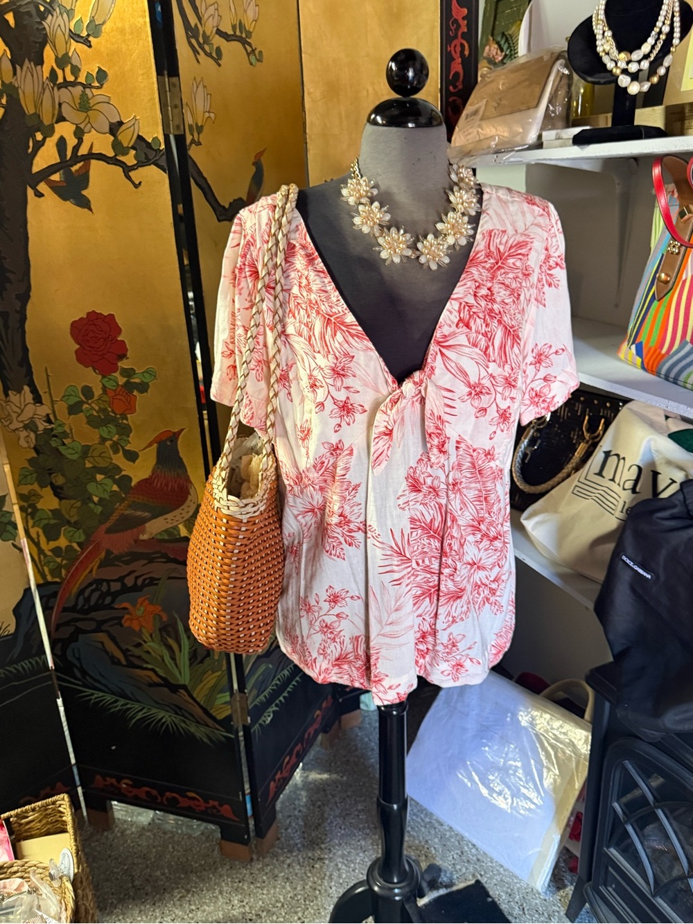 Old Navy Pink Floral V-Neck Short Sleeve Blouse